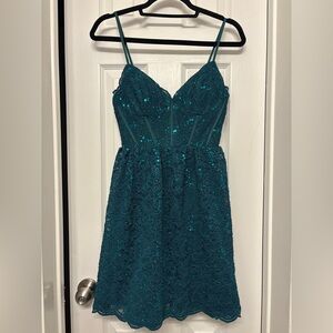 David’s bridal Green Formal Dress (short)